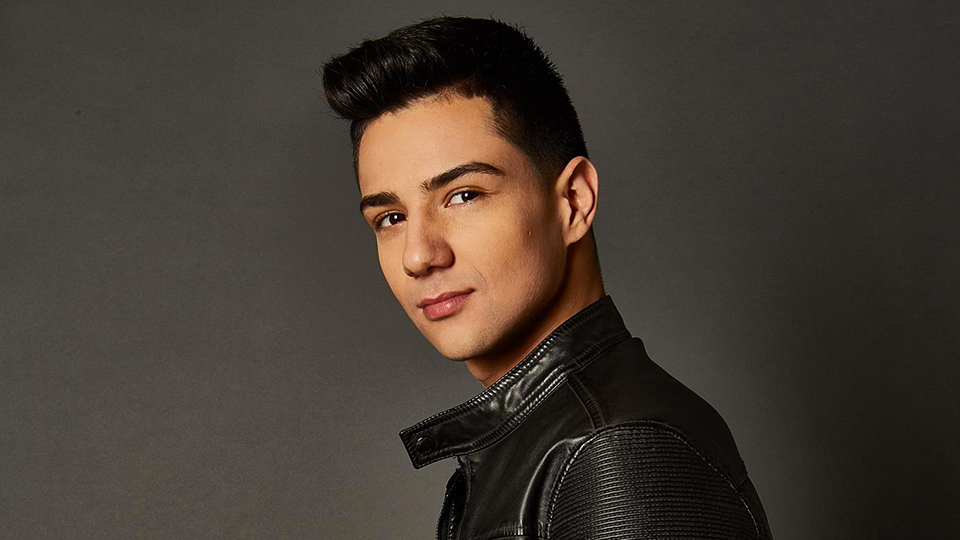 what is luis coronel's net worth