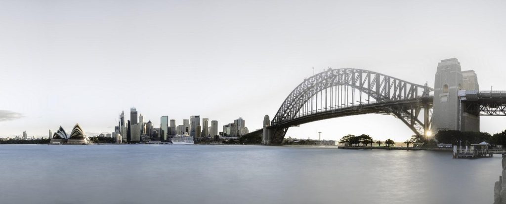 How to save money while holidaying in Australia