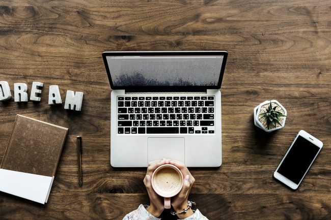 How to Choose the Best Hosting for Your Own Blog Business