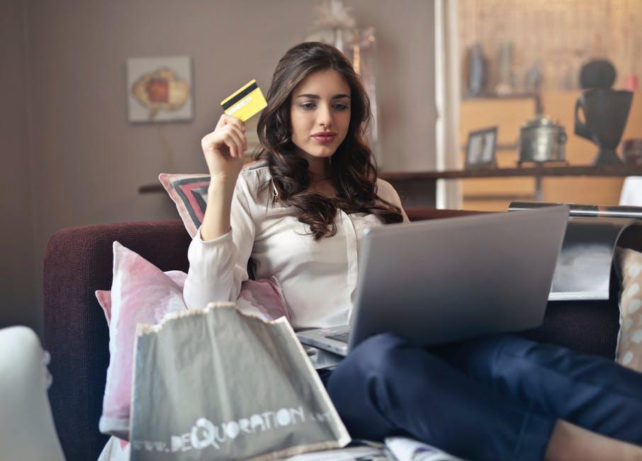 Shop Til You Drop! 10 MustKnow Tips for Finding the Best Deals Online
