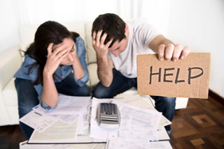 How to Help Family and Friends Who Are Financially Stressed