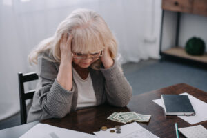 10 Reasons Why It's Impossible to Retire on Social Security Alone