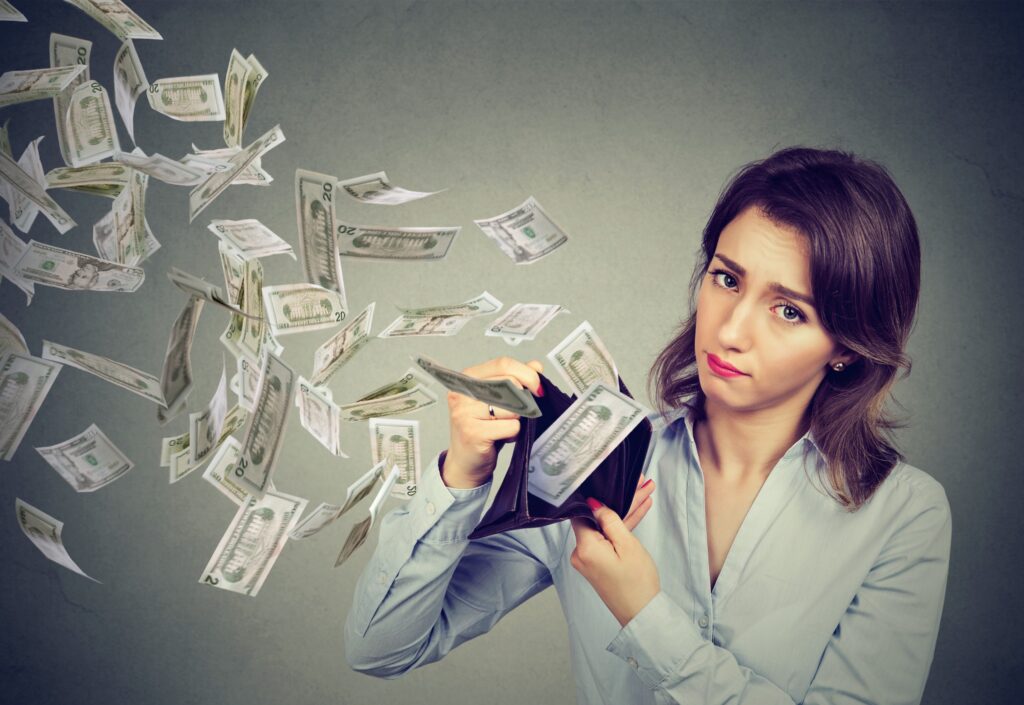 13 Personality Traits That Indicate You Might Be a Financial Disaster