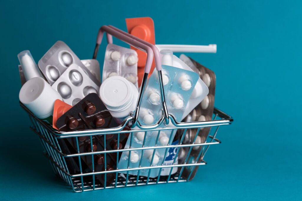 10 Things You Should Always Have in Your Home Pharmacy