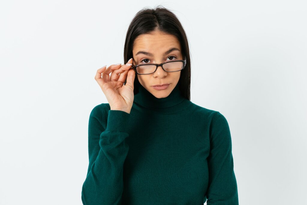15 Personality Traits That Indicate You’re a Natural Born Critic