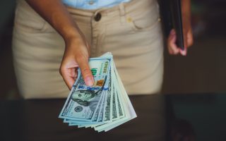 8 Reasons Your Finances Are Keeping You Single