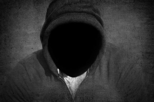 Stalker Alert: Get Away From Any Guy Showing These 7 Tendencies