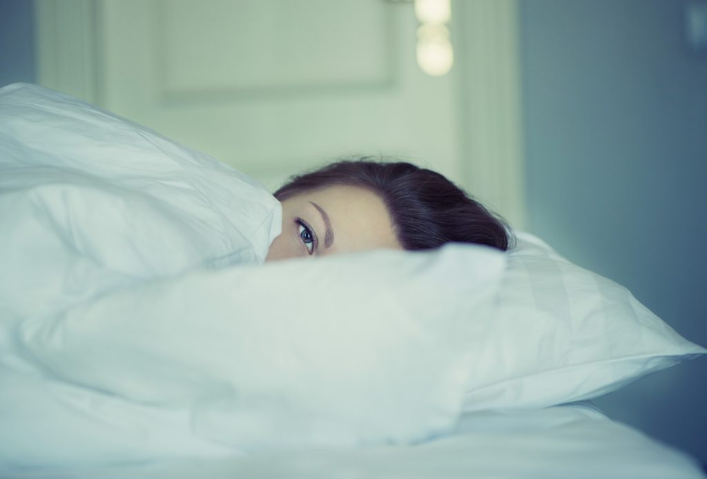 Stop Doing These 6 Things Before Bed—They’re Ruining Your Sleep Stop Doing These 6 Things Before Bed—They’re Ruining Your Sleep