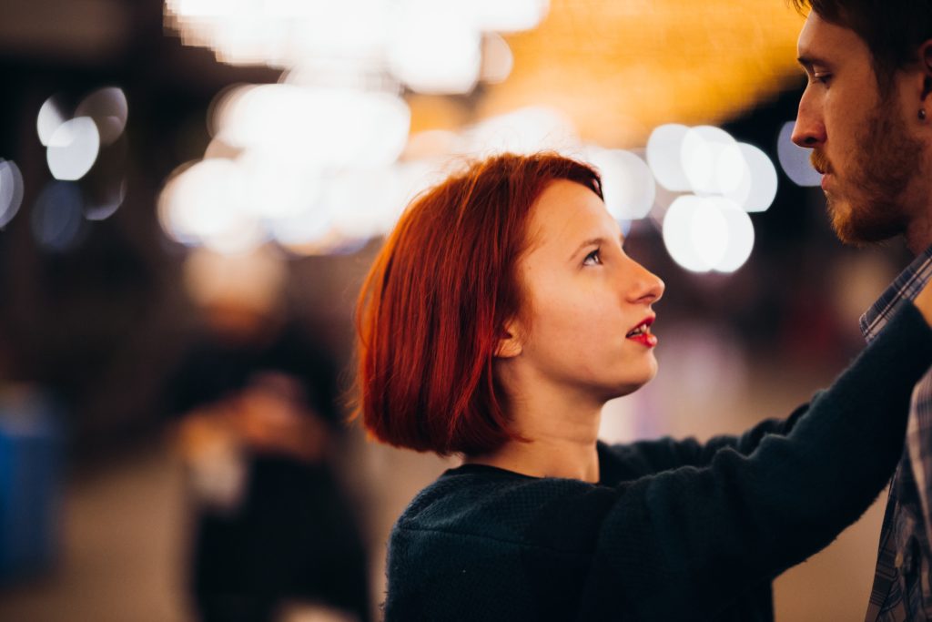 10 Dangerous Signs You’re in a One-Sided Relationship