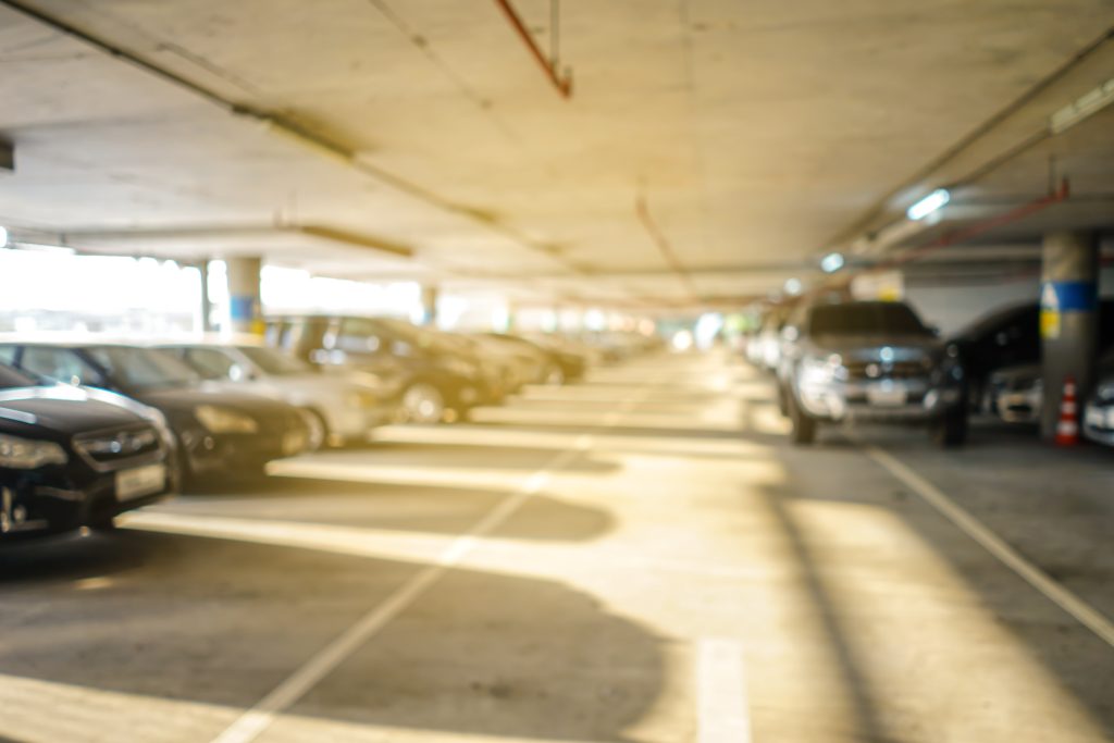 If You Smell This in a Parking Lot, Leave Immediately—It’s a Warning Sign