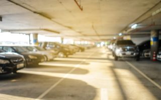 If You Smell This in a Parking Lot, Leave Immediately—It’s a Warning Sign