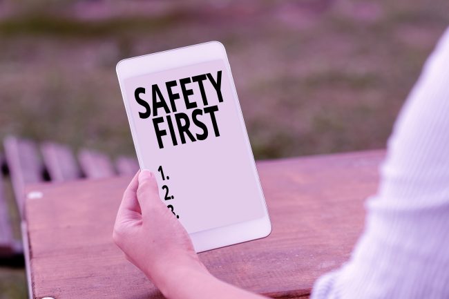 7 Hidden Safety Features on Your Phone You’re Not Using (But Should) 7 Hidden Safety Features on Your Phone You’re Not Using (But Should)