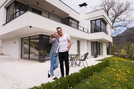 3 Budget-Friendly Tips for Buying Your First Home