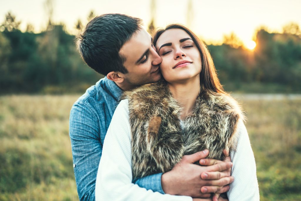 What a Loving Husband Looks Like: 11 Signs You’re Married to One