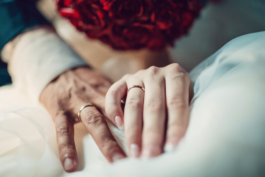 10 Things No One Tells You About Staying Married for 20 Years
