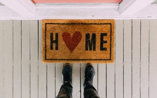 7 Ways Your Front Door Is Telling Strangers You Live Alone