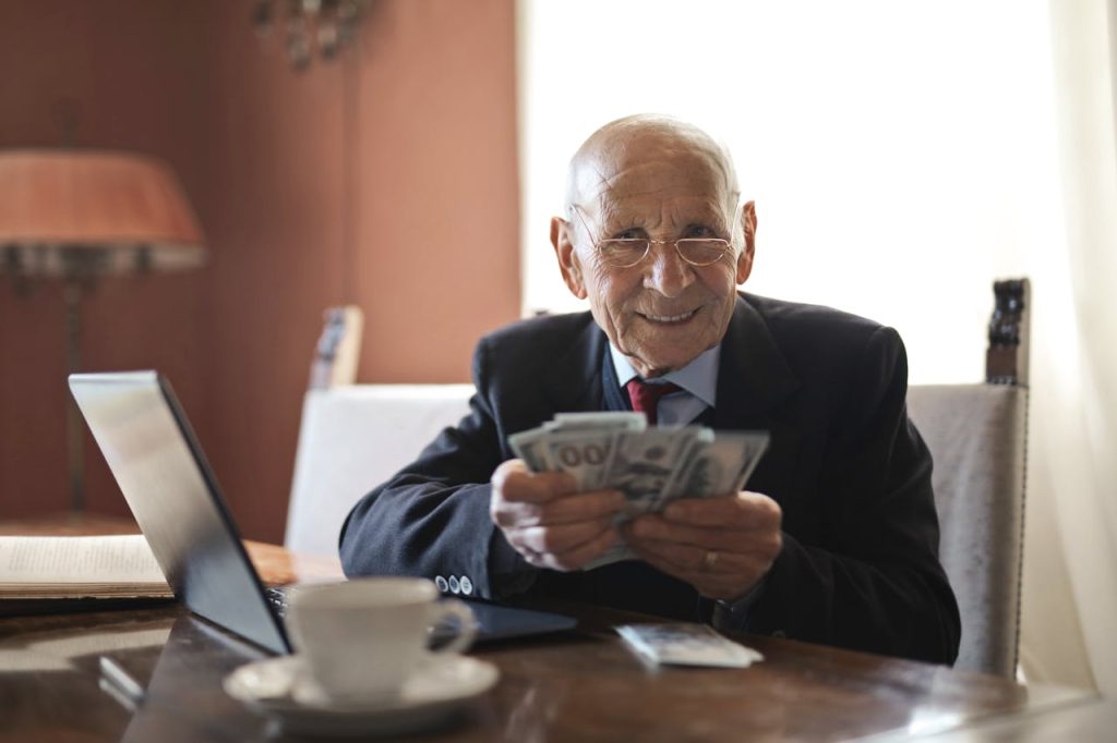 5 Ways to Ensure Your Parents Leave You Something In Their Will