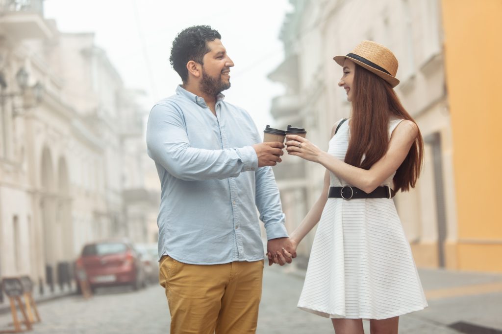 dating a woman without kids