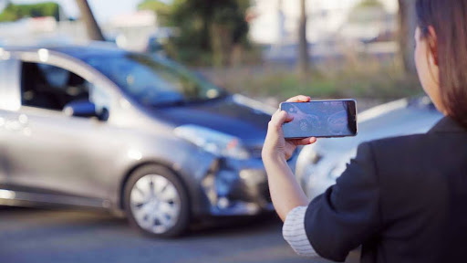5 Tips for Finding an Honest Local Auto Body Shop in a Sea of Big Corporations