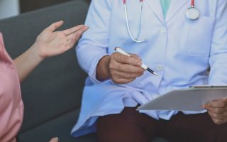 9 Everyday Conversations That Can Be Considered “Medical Advice”