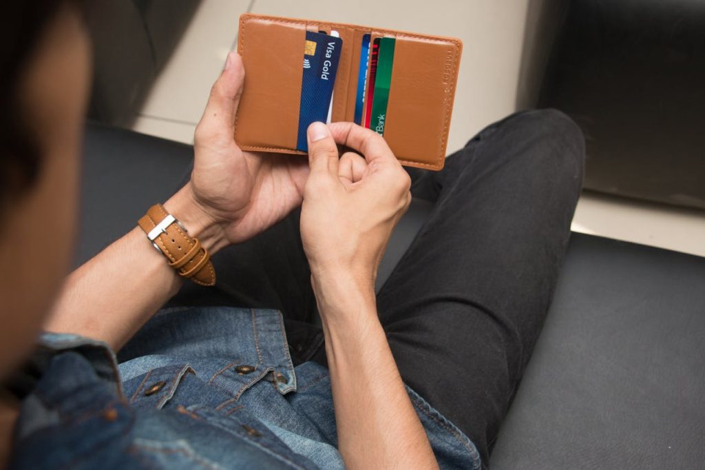 What Happens to Your Credit Cards When You Die? The Answer’s Not What You Think
