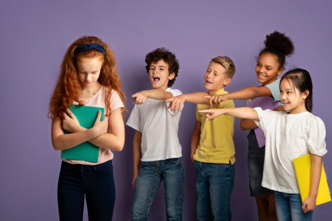 7 Red Flags Bullies Show Before They Strike