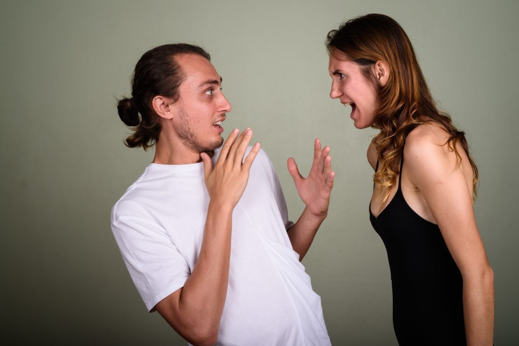 communication habits women have