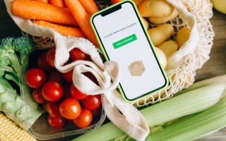 5 Reasons Seniors Fear Grocery Apps That Do “Autonomous Checkout” Too Much