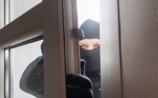 7 Creepy Home Break-In Tactics Burglars Swear By