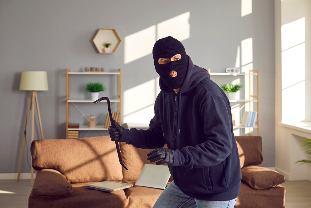 when burglars strike
